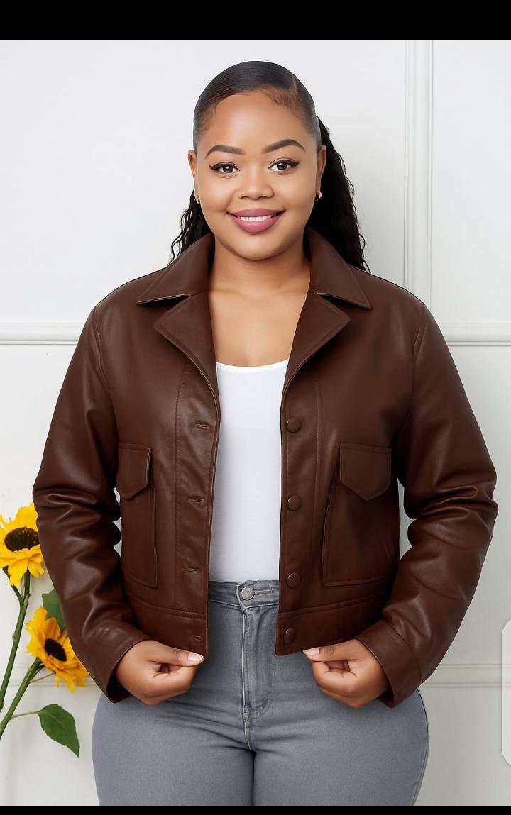 Quality original leather jackets
Sizes S-2xl.price 2800
This jacket fits( 40-48)
Size 10-14