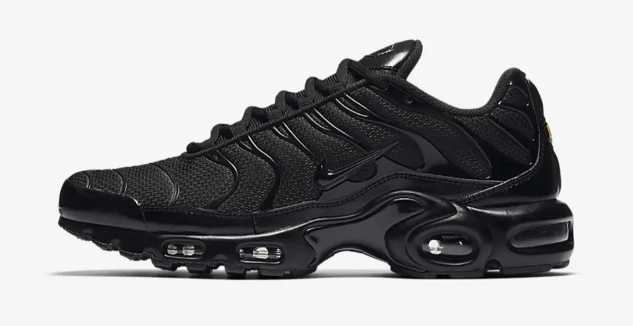 OFFER!! TN Air Max Plus Triple Black UNISEX Size 37-45 Women and Men's Shoes  Sneakers