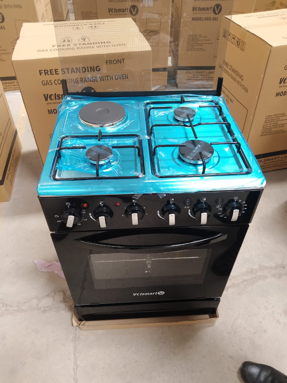 GAS COOKER. VOLSMART Standing Cooker, 60*60, 3 Gas Jet Pool Burners + 1 Hot Plate, Electric Oven