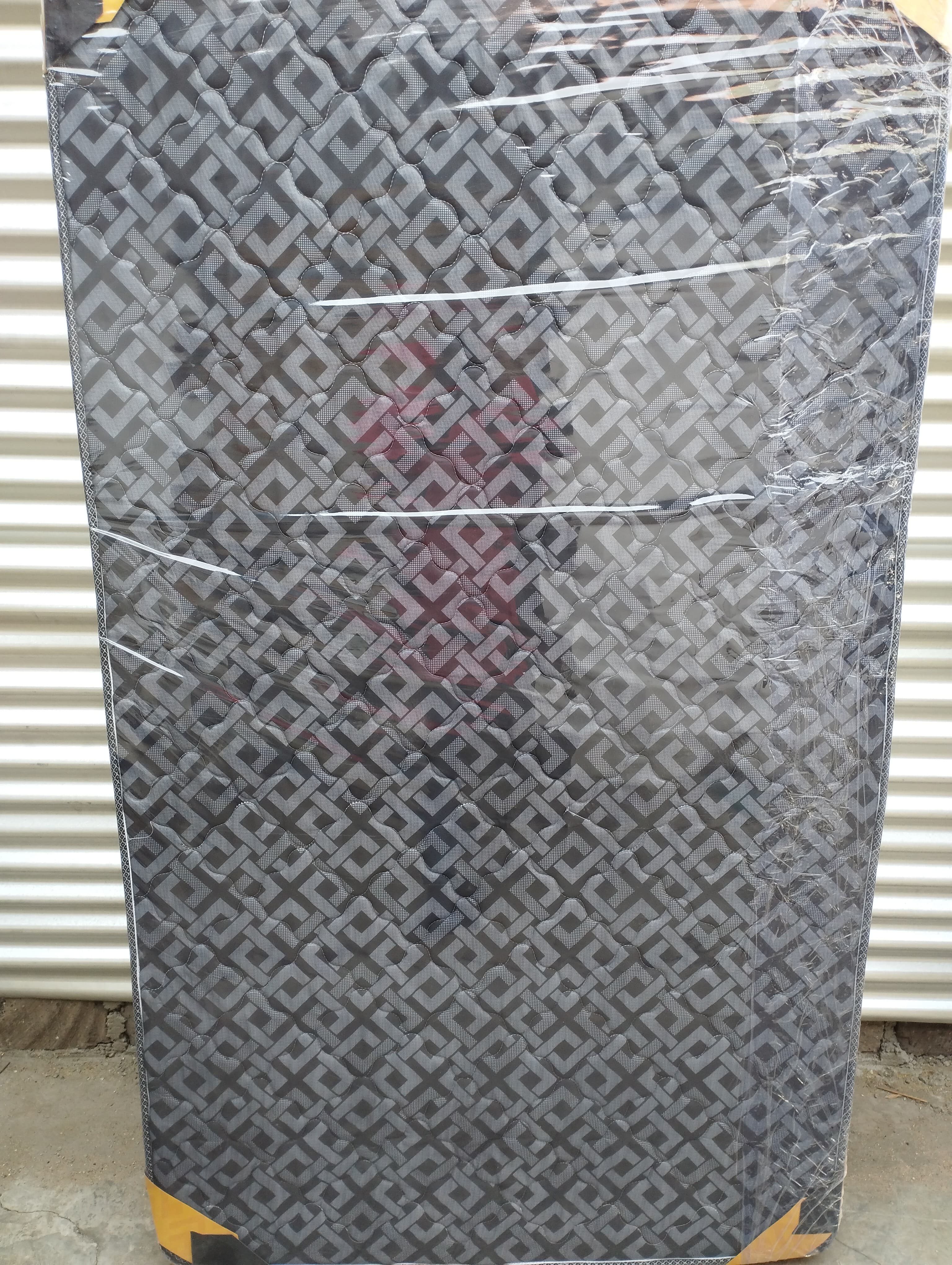 4×6×8 inch quilted morning glory superfoam medium density mattress with a 4by6 single woolen duvet