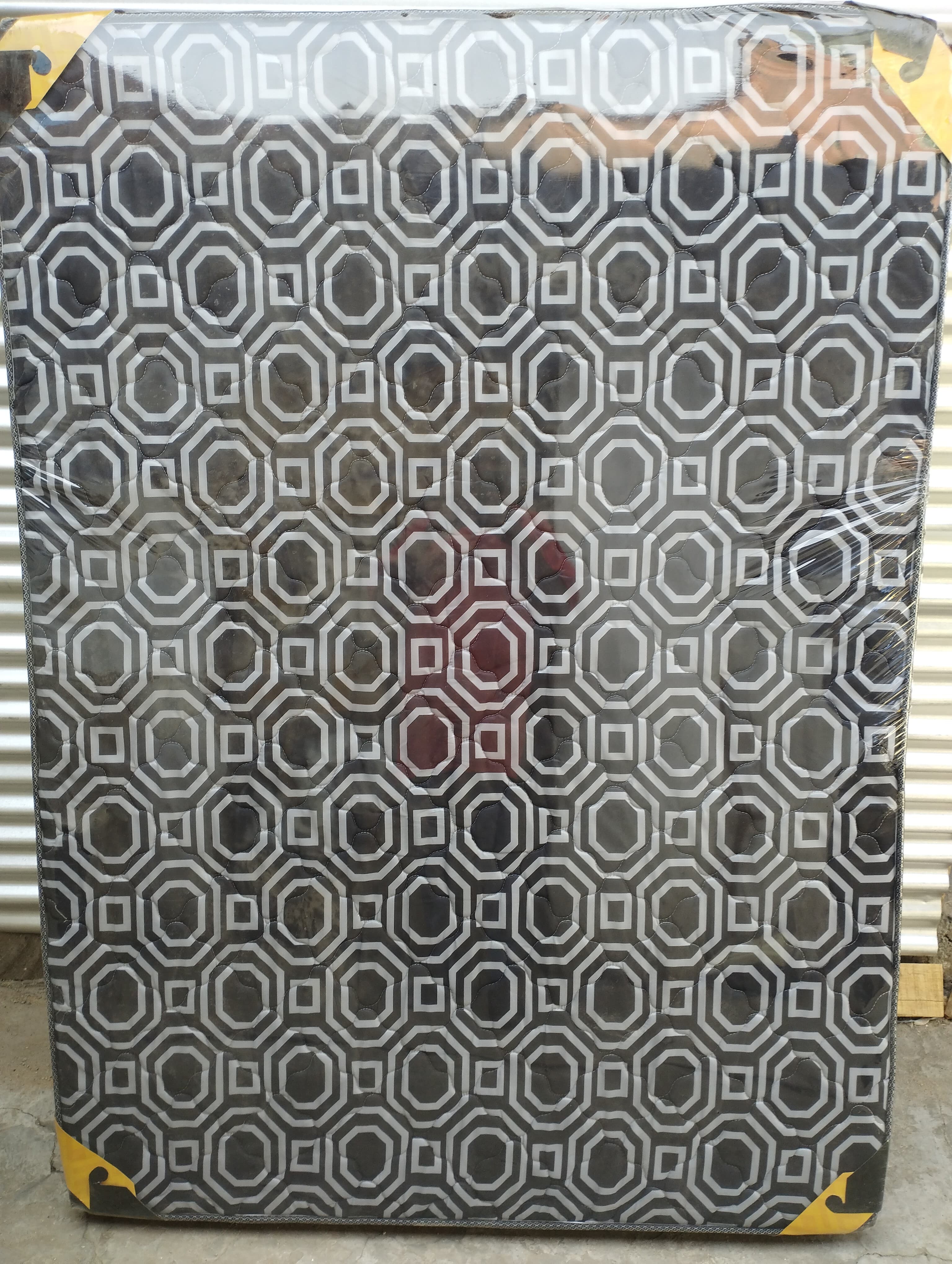 4½×6×8 inch quilted morning glory superfoam medium density mattress