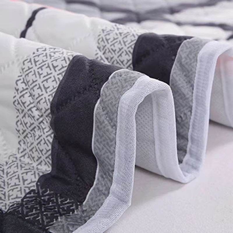 90x70cm Waterproof Washable Mattress Urine Mat for Baby Toddlers Cute Cartoon Bed Protector Diaper Bedding Urine Pads Cloth Breathable Menstrual Protection Baby Care