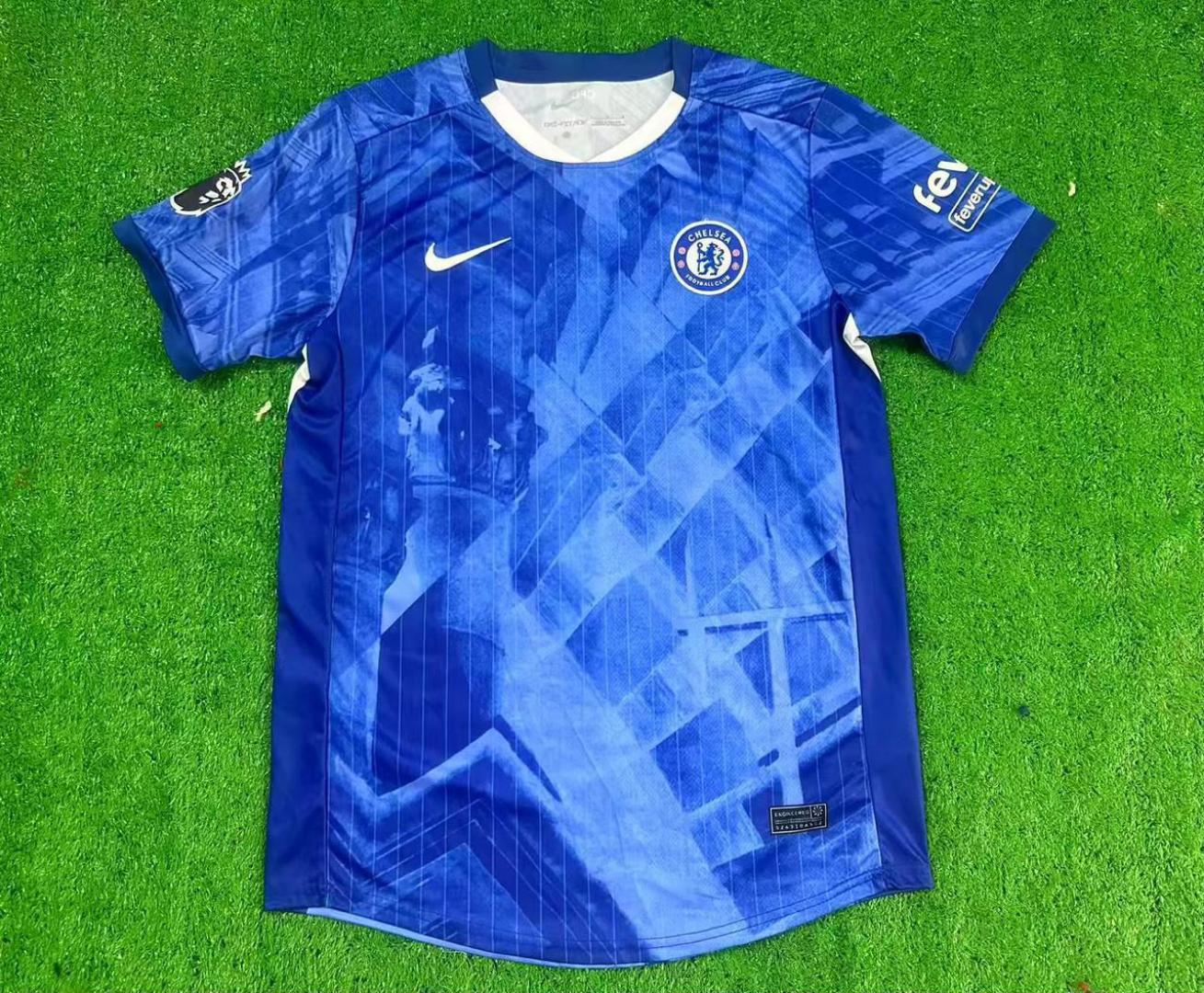 Chelsea home kit L