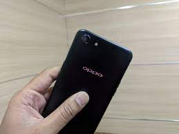Oppo Refurbished A83 4GB+ 64GB Smartphone - 4G LTE 5.7-inch Display