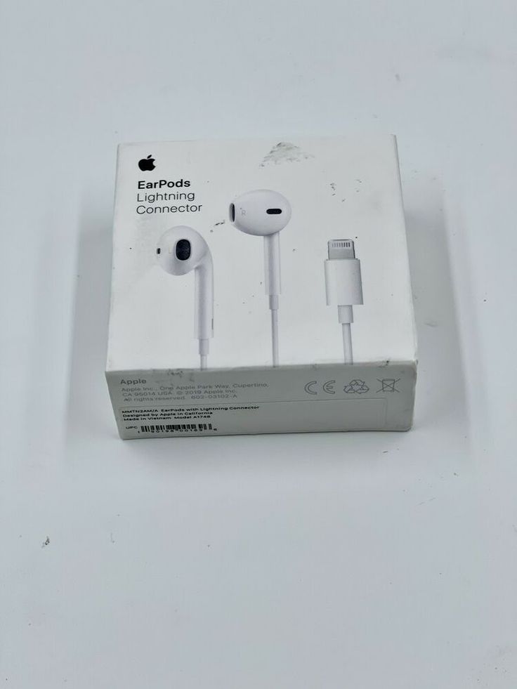 Apple Wired Earphones with Lightning Connector | High-Quality Sound & Built-In Mic