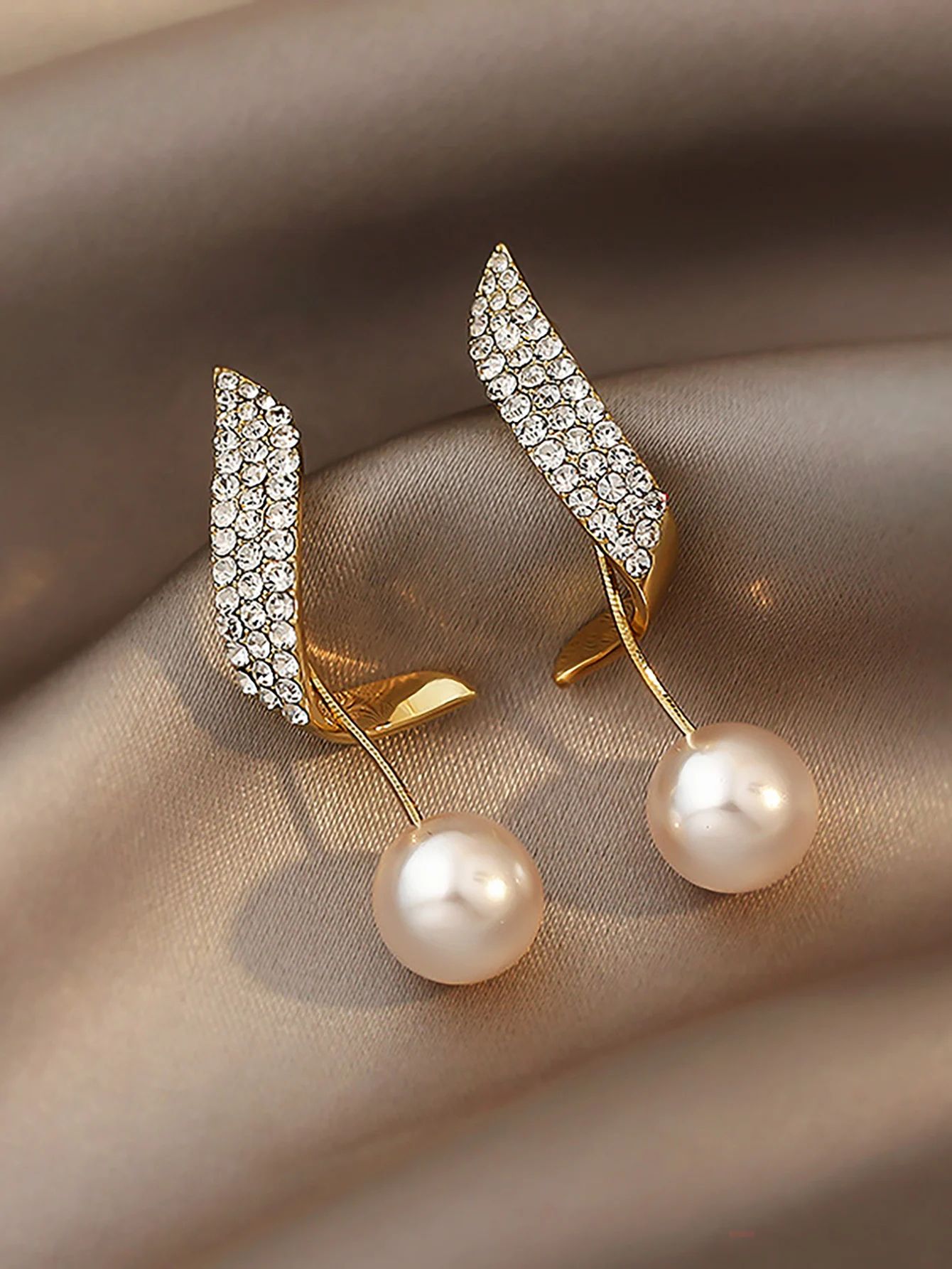 2 Pieces Of Women's Trendy And Elegant Pearl Tassel Earrings, Outdoor Travel, Carnival, Party, Holiday Dressing Gifts -4833