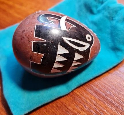 Kenyan Stone Egg Hand-crafted & Hand Painted. 2 Eggs. Unique Patterns. A set of neat eggs. Collectible.