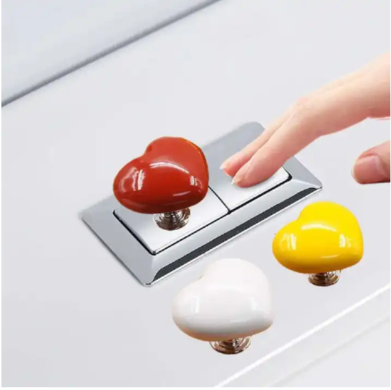 2 PCS NEW Heart Shape Toilet Presser Love Toilet Press Button Bathroom Water Tank Buttons Push Switch Bathing Room Decor Nail Protector✅