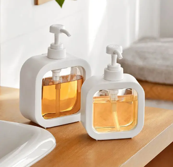 Brand New 500ml Clear Soap Dispenser Lotion Dispenser , Sanitizer Dispenser. Very High Quality Stylish and Luxurious Hand washer soap