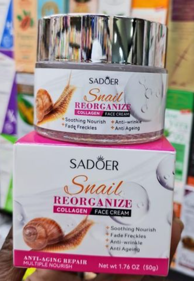 SADOER Snail Collagen Anti-Aging Anti-Wrinkles Sooth Nourishing Reorganize Face Cream