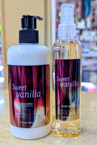 2 in 1 Dear Body Great Combo Dear Body Sweet Vanilla Body Lotion Deep Moisturizing + Vanilla Body Splash .Just the right combination to have you smelling right