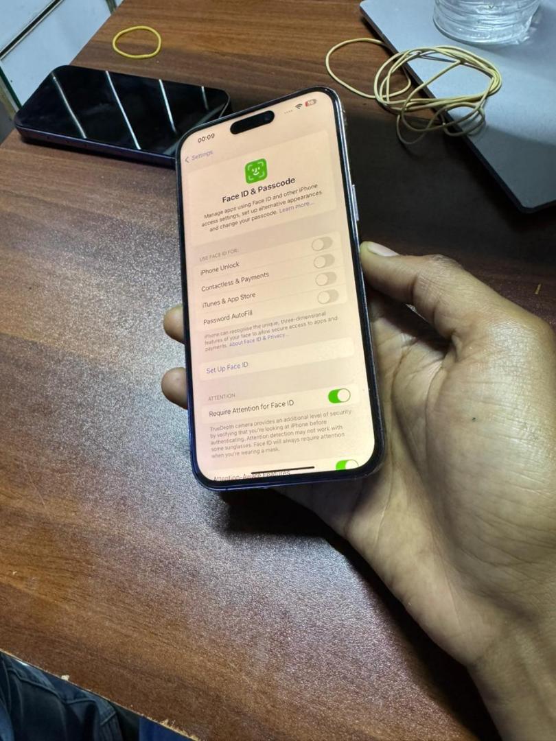 Refurbished Apple iPhone 14 Pro Max 1TB Smartphone Dual SIM Card Face Unlock 6.7 Inch + 5G Refurbished Phone.