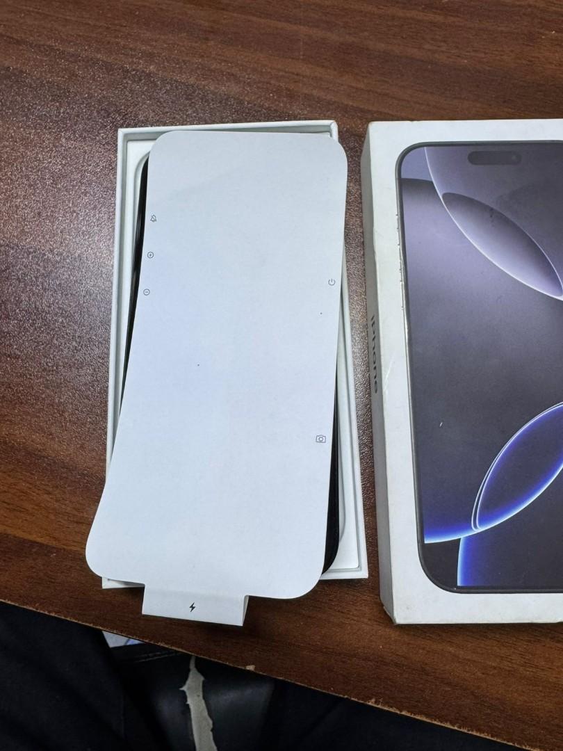 NEW iPhone 16 Pro Max 256GB: Titanium Design, physical +eSIM Support, and ProMotion Display

256gb Pro grade display pro videos