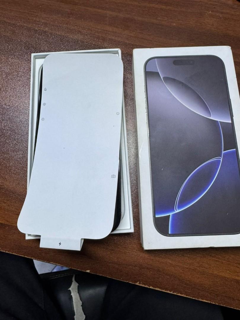 NEW iPhone 16 Pro Max 256GB: Titanium Design, physical +eSIM Support, and ProMotion Display

256gb Pro grade display pro videos