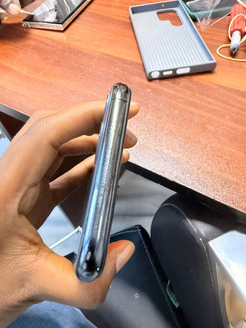 Apple iPhone 11 Pro max  512/256G + 4GB Smartphone Face ID Unlock 6.5 Inch+4G Refurbished Phone