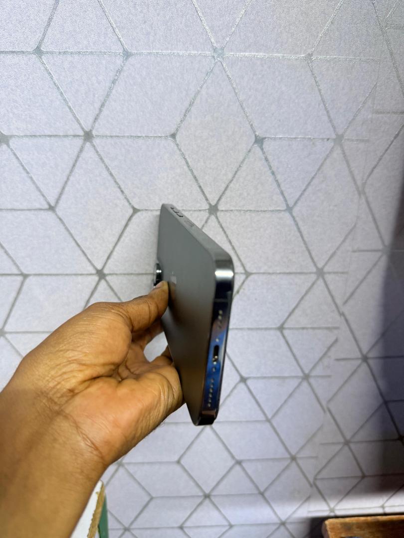 iPhone 12 Pro Max 512GB + 6GB  Apple phones Smartphone Face Unlock 6.7 Inch + 5G  mobile Phone.