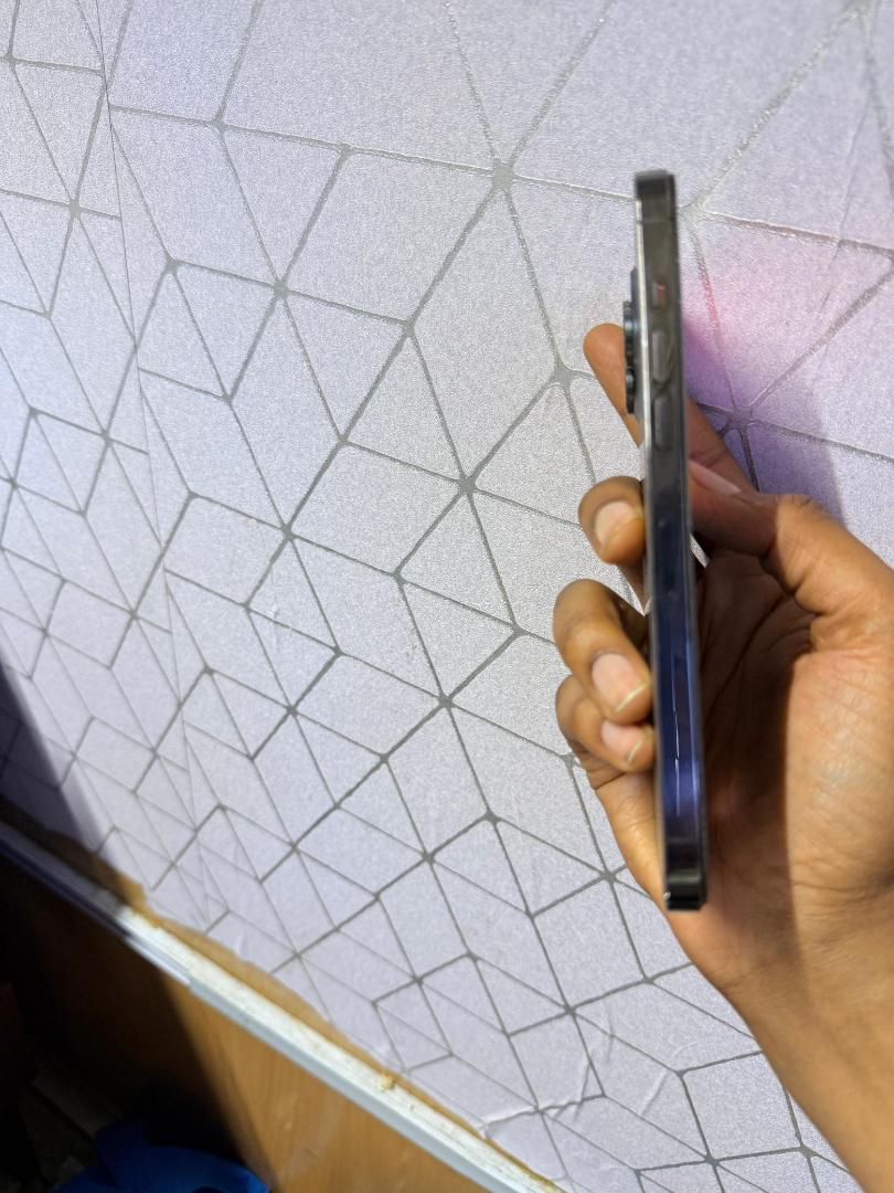 iPhone 12 Pro Max 512GB + 6GB  Apple phones Smartphone Face Unlock 6.7 Inch + 5G  mobile Phone.