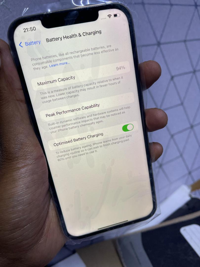 New iPhone Apple 12 PRO MAX smartphone 6+256G with face unlock, 6.7 inches, supports 2G/3G/4G/5G  network dual Simcard.Gold