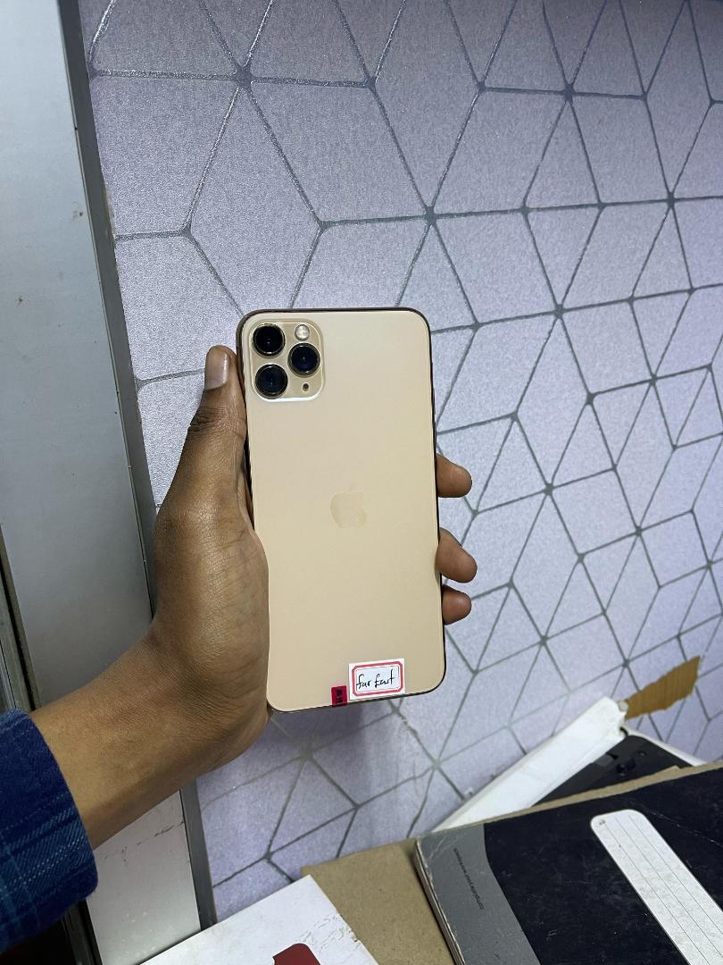 New Apple Iphone 11 Pro Max 256GB + 6GB smartphone 4G dual network Face unlock all oriiginal