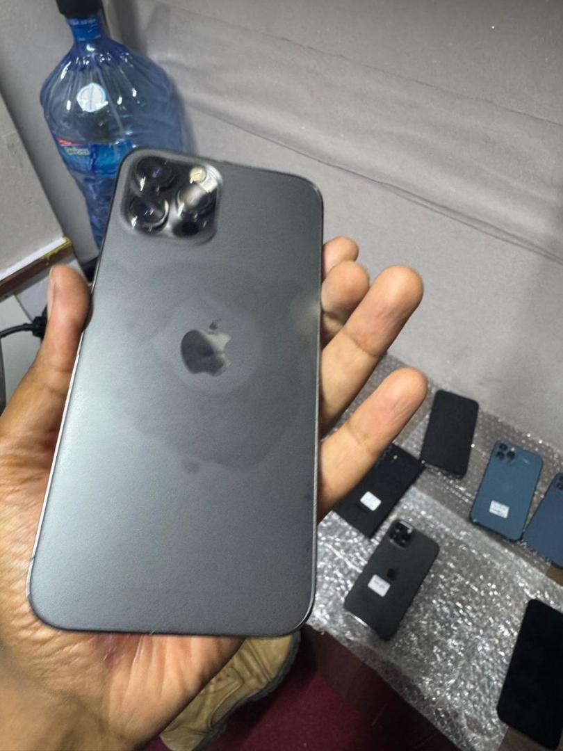 Refurbished Apple iPhone 12 Pro Max 256GB + 6GB Smartphone Face Unlock 6.7 Inch+ 5G All original Refurbished Phone