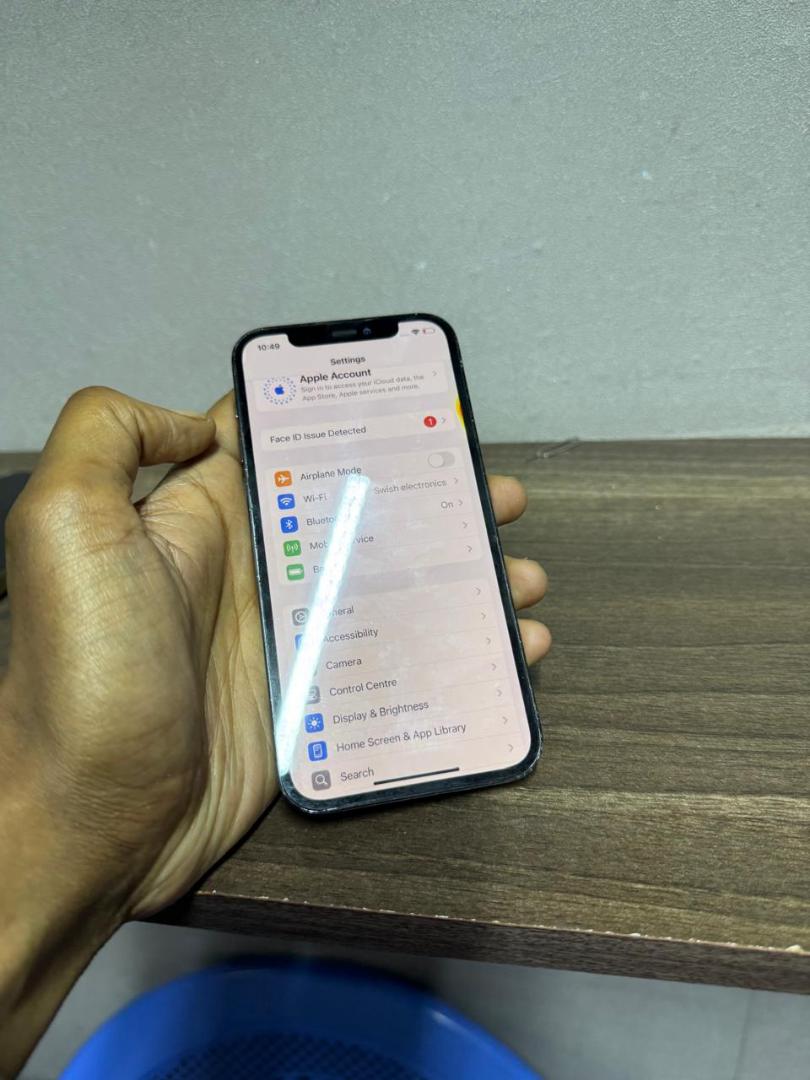 Refurbished Apple iPhone 12 PRO 512gb 6GB RAM + 512GB  5G smartphone Pro Cameras for content Creation
