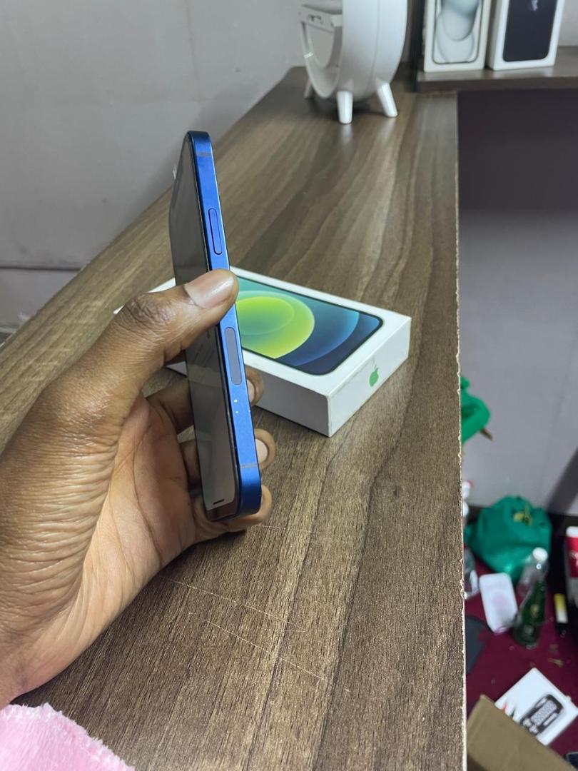 iphone 12  128GB blue 6GB + 128GB  5G smartphone Pro  videos pocket size