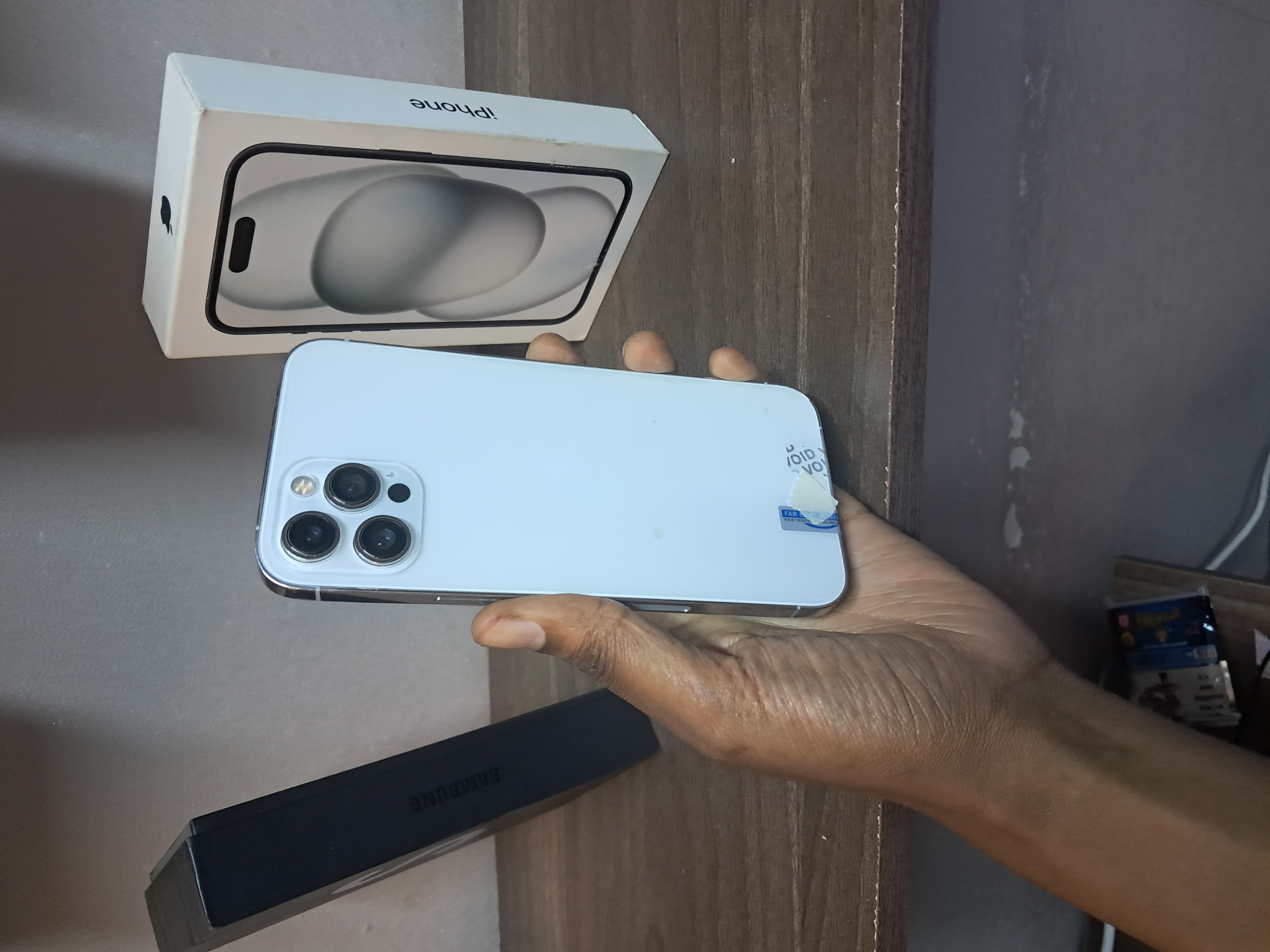 Refurbished iphone 12promax 6gb + 256gb with Face ID smartphone  5G Networks random colours