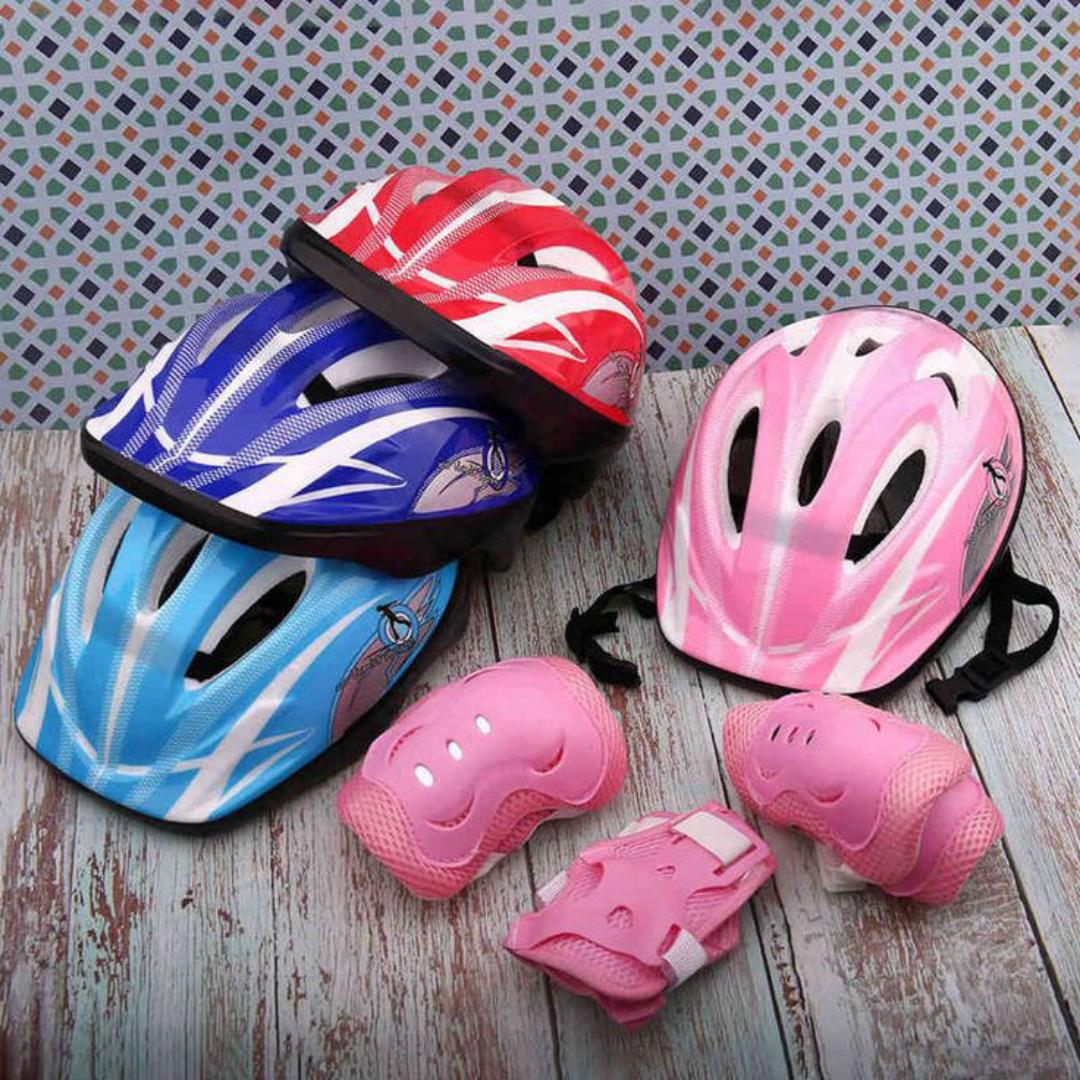 Safety gear for kids Helmet and knee caps/skating
