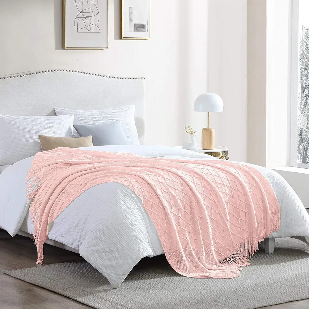 OFFER! High-Quality Knitted Throw Blanket with Tassels – Soft, Cozy & Stylish | Perfect for Sofa, Bed or Travel – Elegant Home Décor Accent for All Seasons