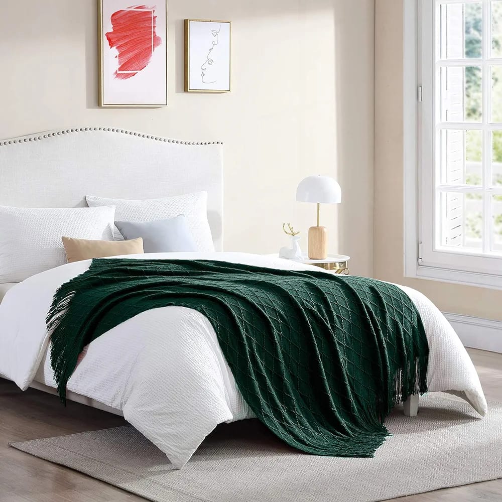 OFFER! High-Quality Knitted Throw Blanket with Tassels – Soft, Cozy & Stylish | Perfect for Sofa, Bed or Travel – Elegant Home Décor Accent for All Seasons