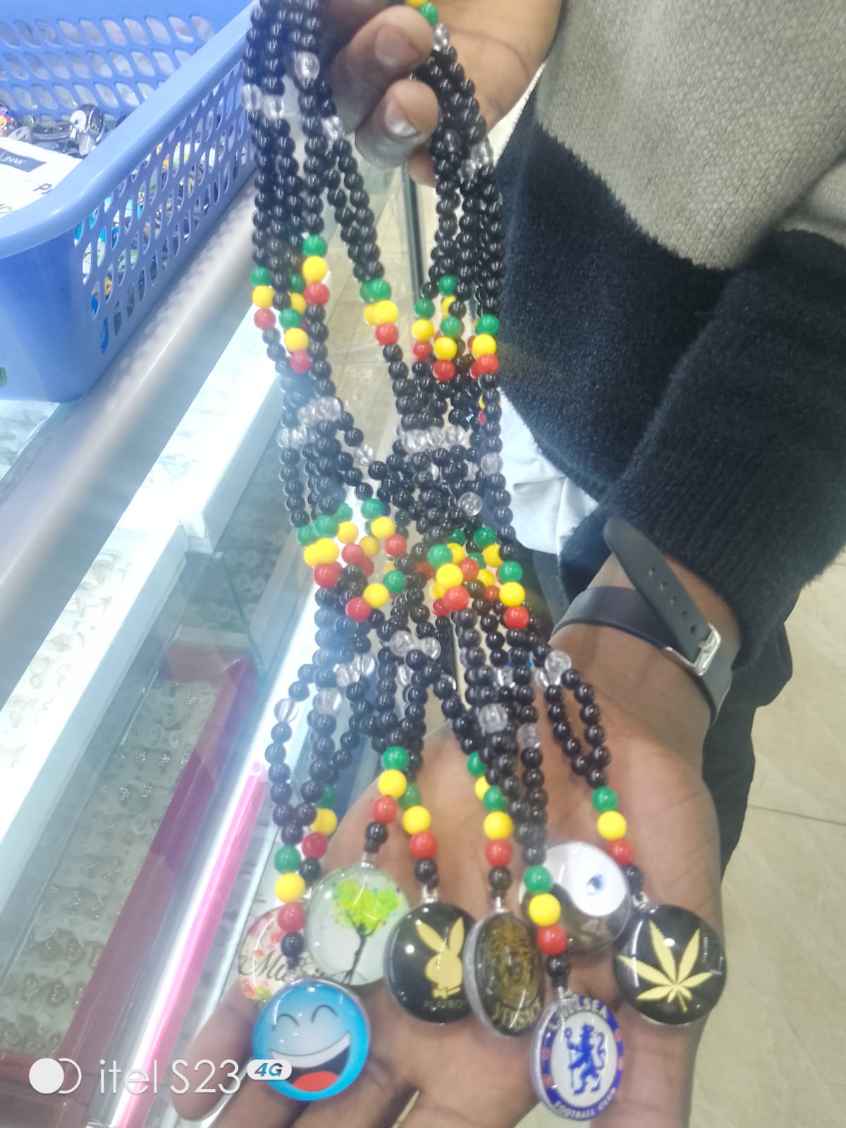 🤑👌Fashion African Igbo Coral Beads Necklaces.Igbo nigerian wedding traditional bracelets for men and women
One Size fits all.