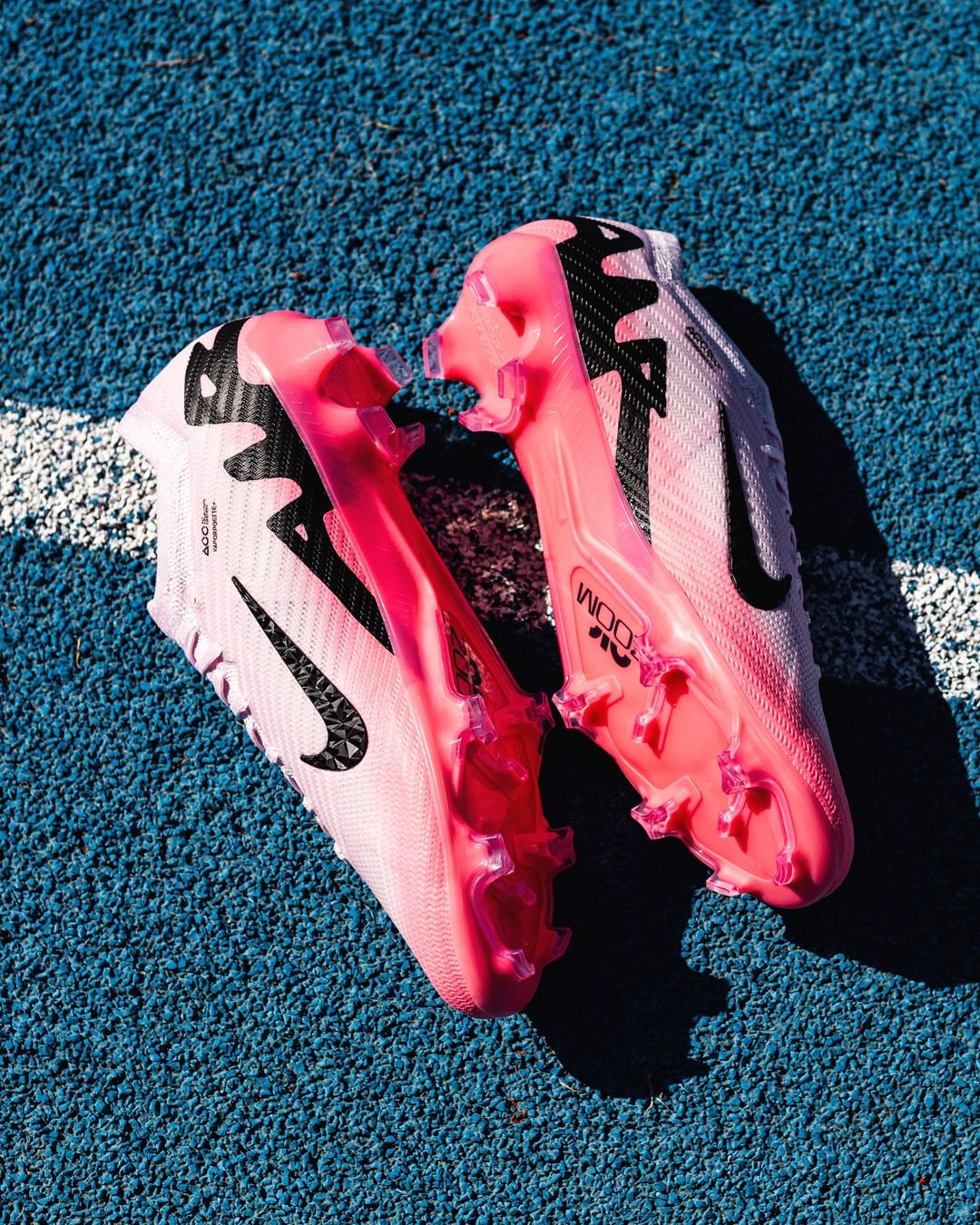 Air Zoom Mad Brilliance Vapor 15 Pro FG Football Boots Soccer Shoes                                                                                                                                    .