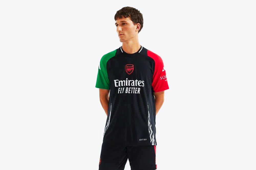 Arsenal Special European Pre-match Training Kit 2024-2025 Season Warm-up Jersey With Stay-dry technology                                                                                               .