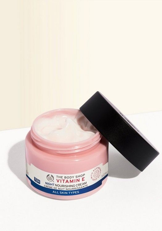 The Body Shop Vitamin E Nourishing Night Cream [Overnight hydration for all skin types] 50ml