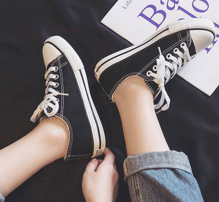 Women Sports Shoes Fashion Lace Up Female Students Flat Ladies Shoes Sneaker  Girl Canvas Shoes Fast delivery within 1-5 days