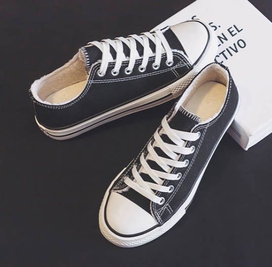 Women Sports Shoes Fashion Lace Up Female Students Flat Ladies Shoes Sneaker  Girl Canvas Shoes Fast delivery within 1-5 days