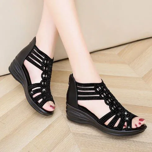 Ladies Shoes Slippers Mules Plastic Slope Heel Sandals and Slippers Fashion Women's Simple Beach Outer Mid-heel Non-slip Heightening Slippers Casual Mom Shoe Latest Shoes Girl
