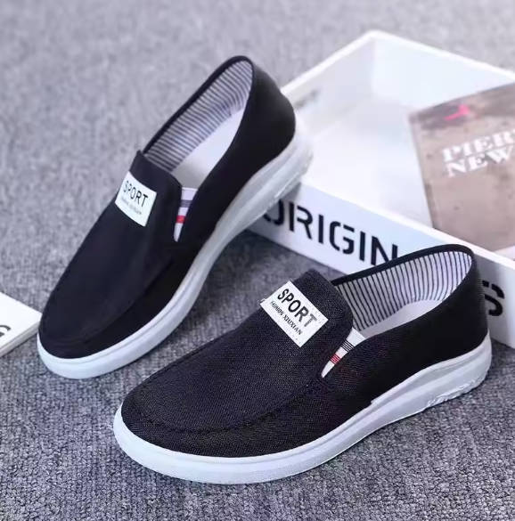 Men Casual Shoes Fashion Male Flats Shoes Soft Men Loafers Leisure Men's Shoes Man Sneaker Breathable Slip-On Men's Flat Loafers Comfortable Casual boy Shoes Fast delivery within 1-5 days