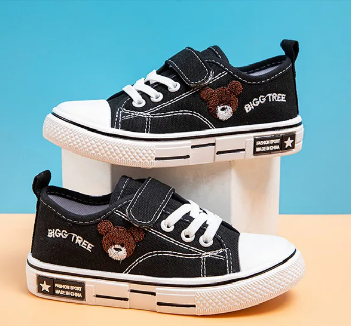 Children's Canvas Shoes Low Solid Soft Bottom Baby Casual Board Shoes Boys and Girls Breathable Cartoon Embroidery Canvas Shoes Kid Sneaker  Local fast delivery