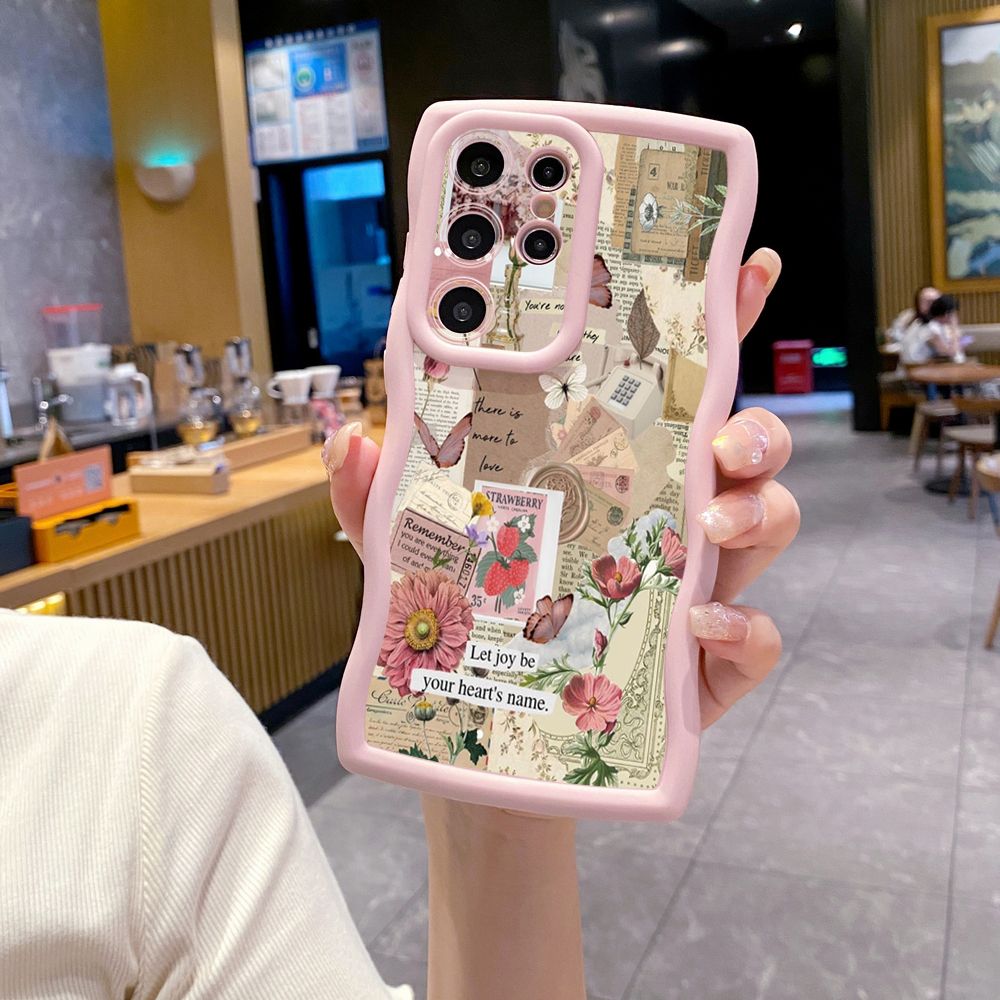 For Samsung Galaxy S24 S23 Ultra S22 Plus S21 FE S20 Vintage Flower Art Town Butterfly Wave Frame Phone Case Anti Drop Cover