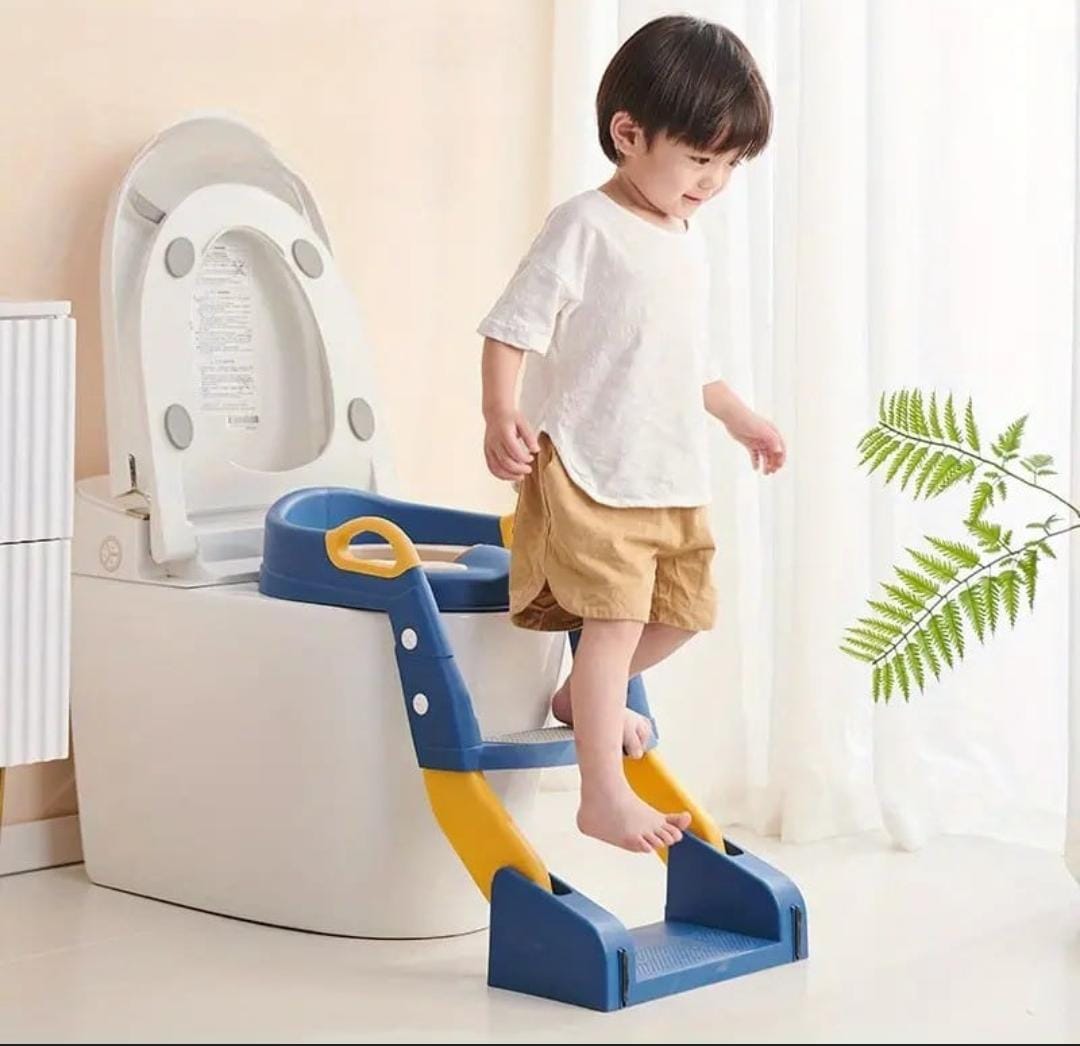 Potty Training Toilet Seat, Adjustable Height Foldable Toilet Seat and Step Ladder w/Cushion Non-Slip Pedal Backrests Splash Guard, Maximum Load up to 75 kg for Toddler Kid 1-10