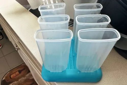 Popsicle Molds, Non-BPA  Ice Pop Maker, with 6 Sticks Reusable easier to pull out and clean