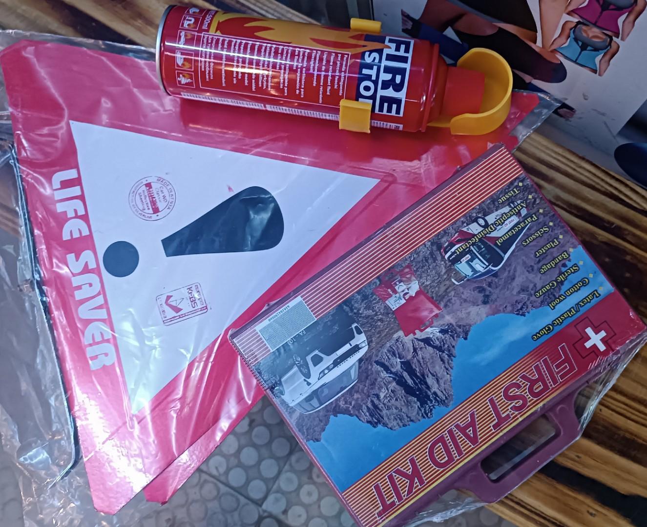 Warning Sign Triangle Life Saver Reflector, Fire Extinguisher & First Aid Kit Emergency & Compliance Kit Set