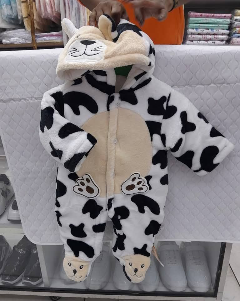 Heavy Baby Rompers – Warm & Cozy Onesies for Newborns and Toddlers – Available in Boys, Girls & Unisex Colors – Full-Body Winter Jumpsuits