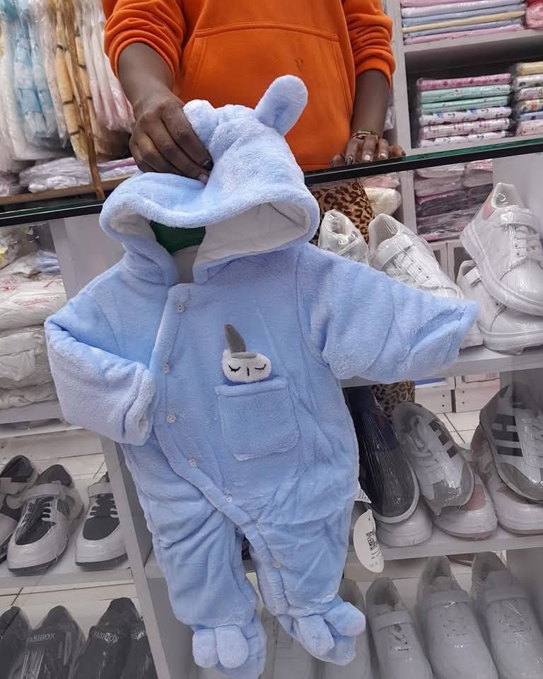 Heavy Baby Rompers – Warm & Cozy Onesies for Newborns and Toddlers – Available in Boys, Girls & Unisex Colors – Full-Body Winter Jumpsuits