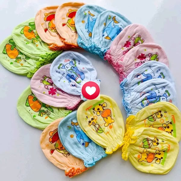 Soft Cotton Baby Anti-Scratch Mittens | Newborn Protection Gloves | Prevent Face Scratches & Keep Baby’s Hands Warm – Unisex Design