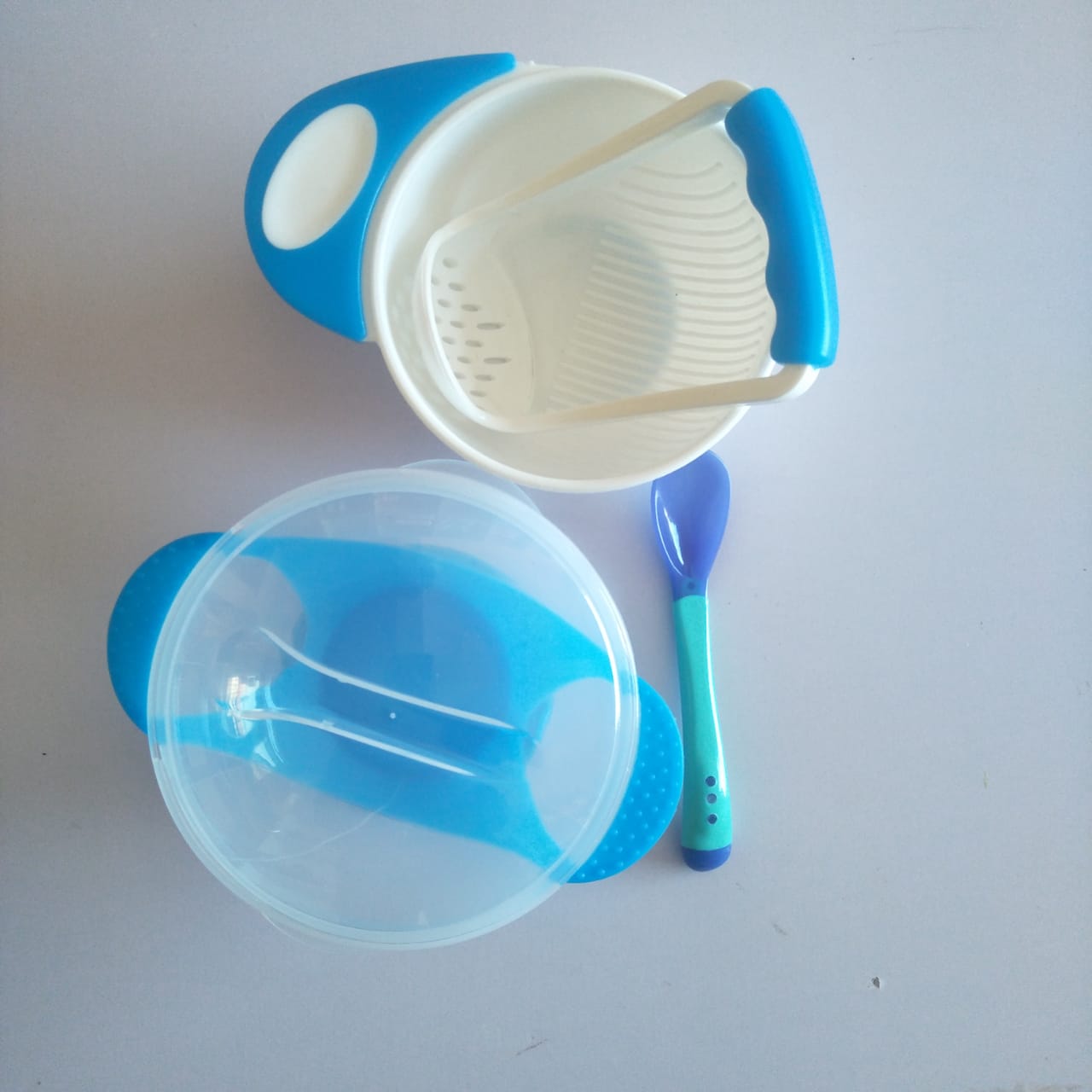 3-in-1 Baby Feeding Set – Silicone Bowl, Heat-Sensing Spoon & Food Masher