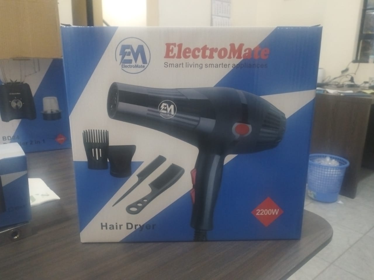 Em ElectroMate Blow Dryer Hair Blower 2200W With 3 Speed & 2 Temperature Settings, Black