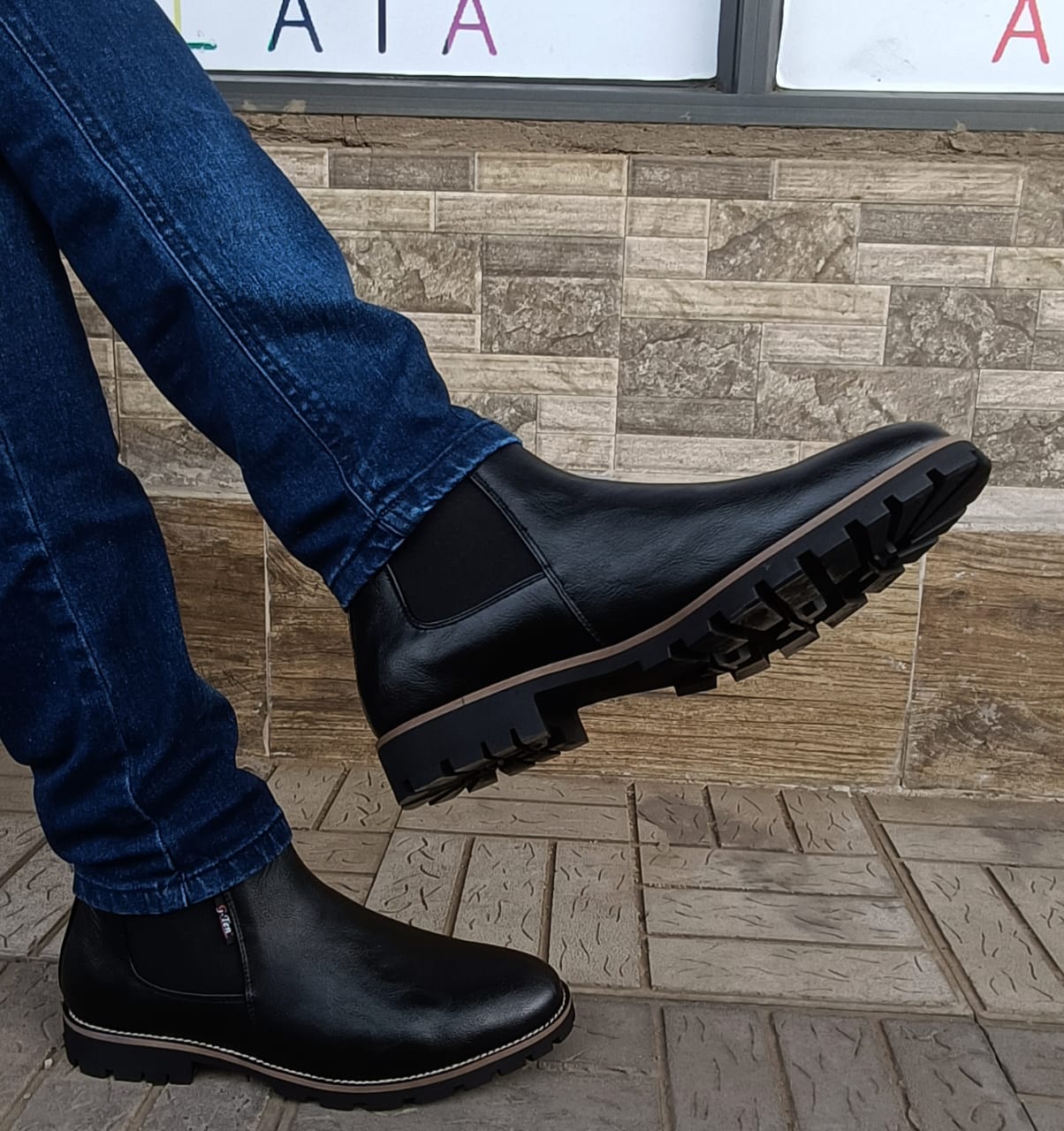 Men official boots