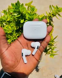 ALDEEPO Original Quality Ear pods Super Bass Bluetooth AD-TW650.True Wireless Earbuds